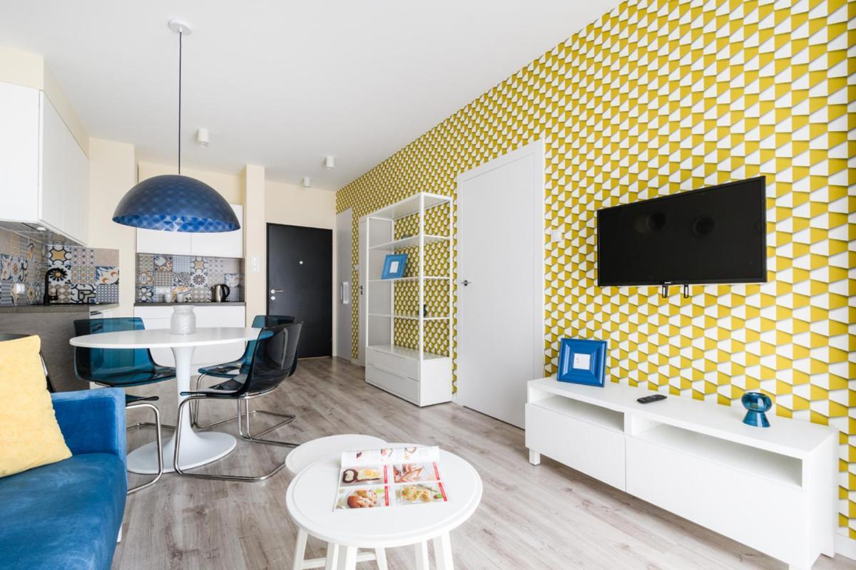 Platinum Towers Apartments Варшава Экстерьер фото